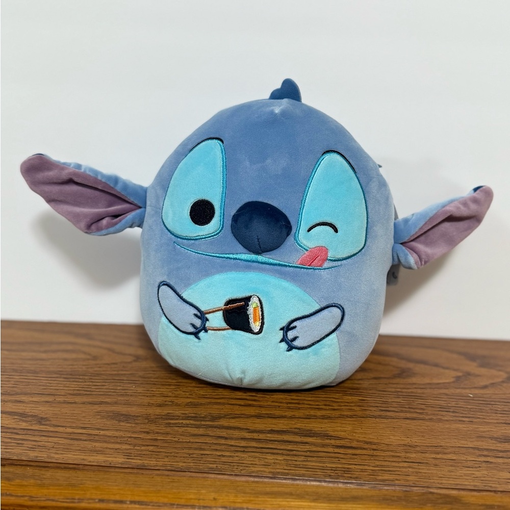 Squishmallows Disney Lilo & Stitch Eating Sushi 8 Inch Winking Plush BNWT